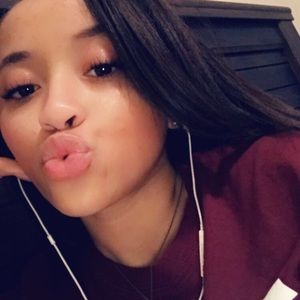 Meet your Posher, Ashanti